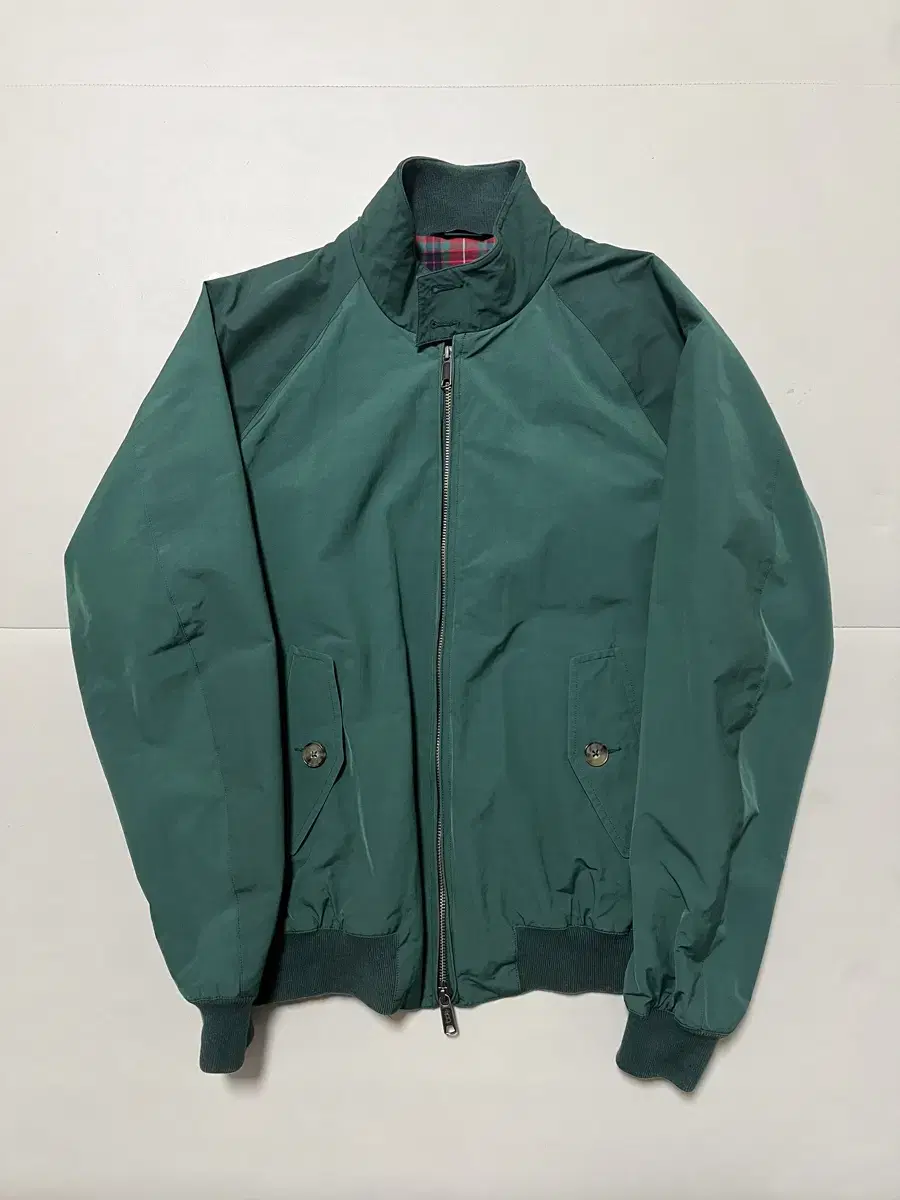 바라쿠타 G9 Racing Green 40